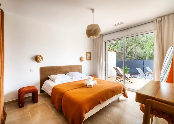 Casa de Férias Maison Jeannot - Climatisee Avec Piscine Vers-Pont-du-Gard